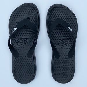 Nike Black Flip Flops